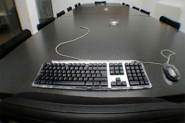 Comte’un piskoposu ve teknokrat hükümet tezgahı